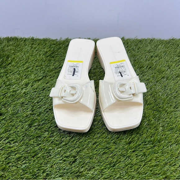 VERONICA BEARD Davina White Jelly Oversized Buckle Slide Sandals, Size 9M - Picture 2 of 11
